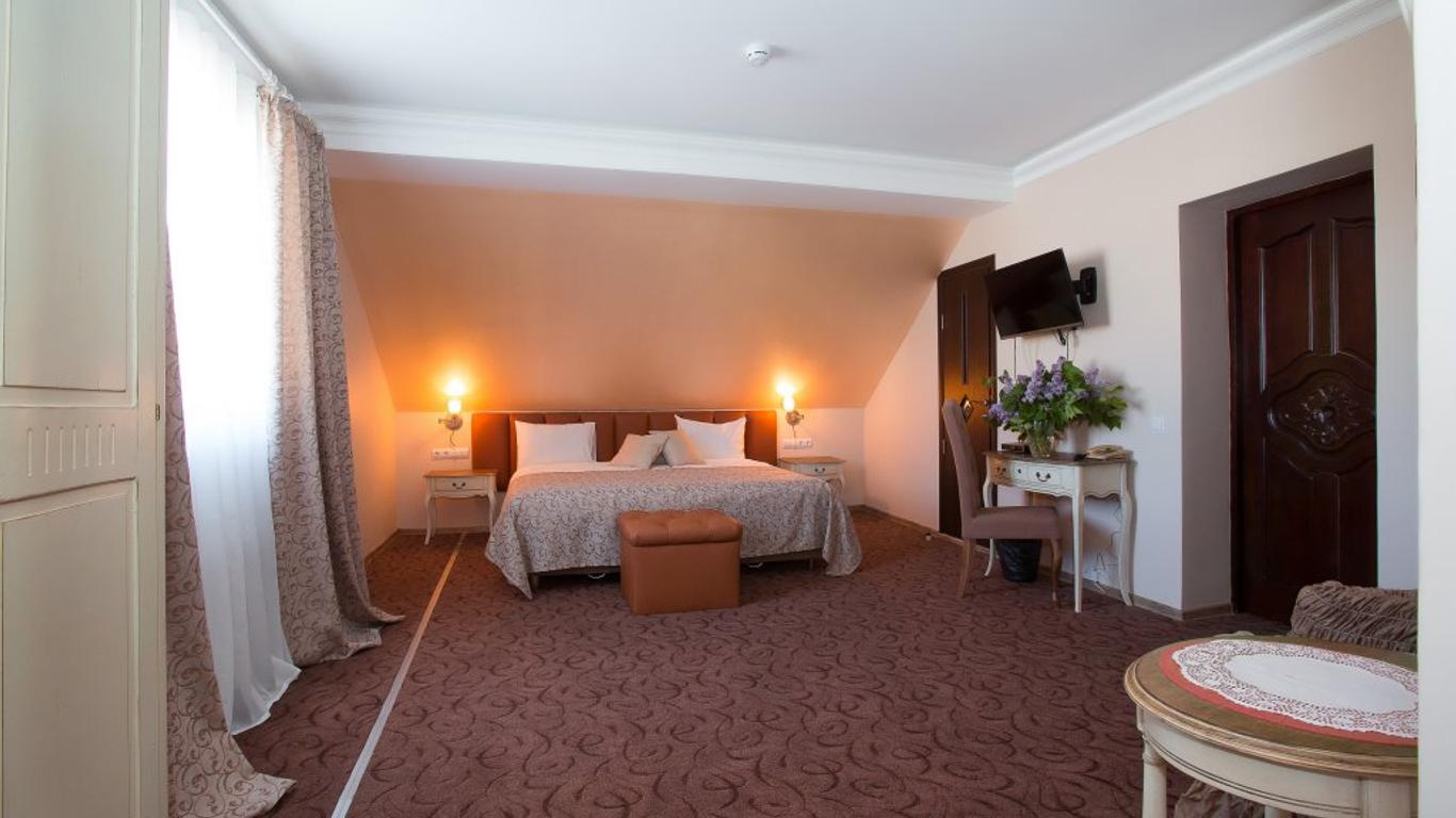 Mini Hotel Sery Gus