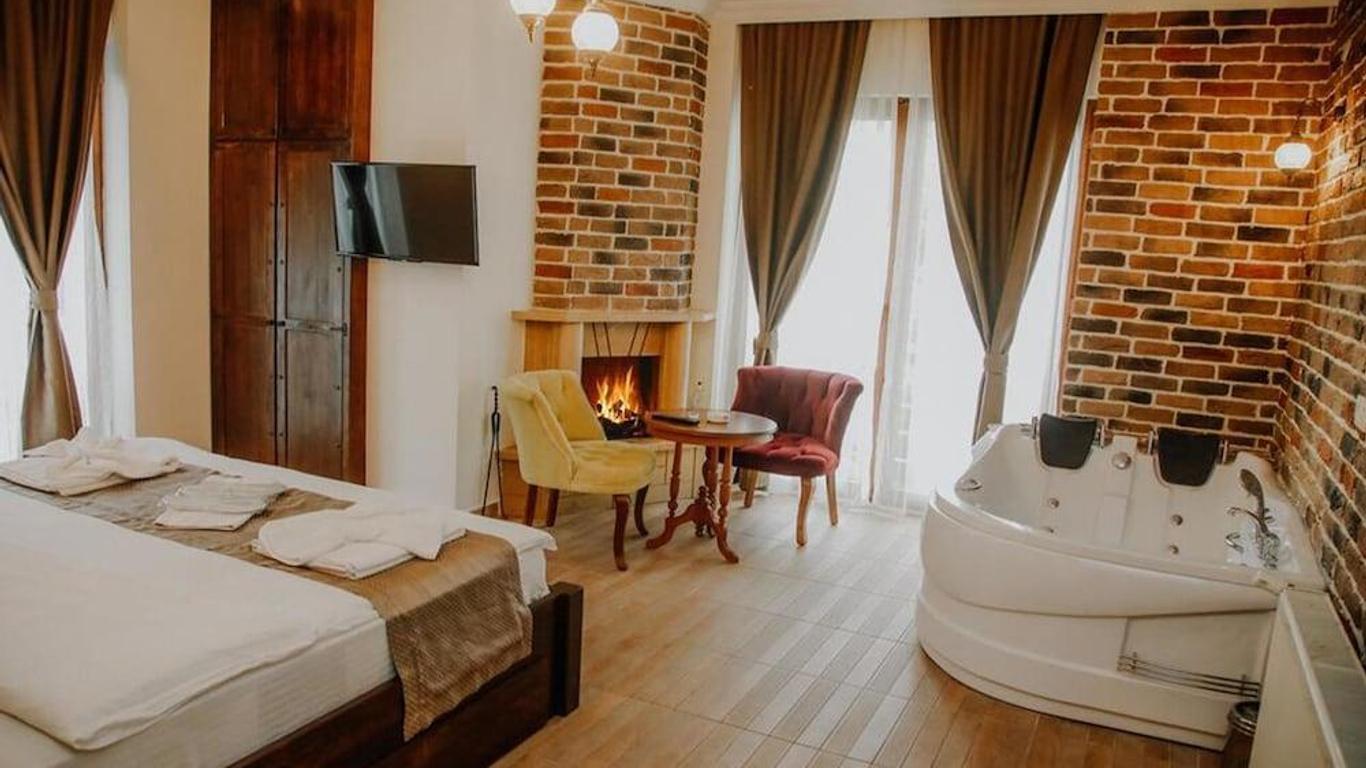 Sea House Hotel