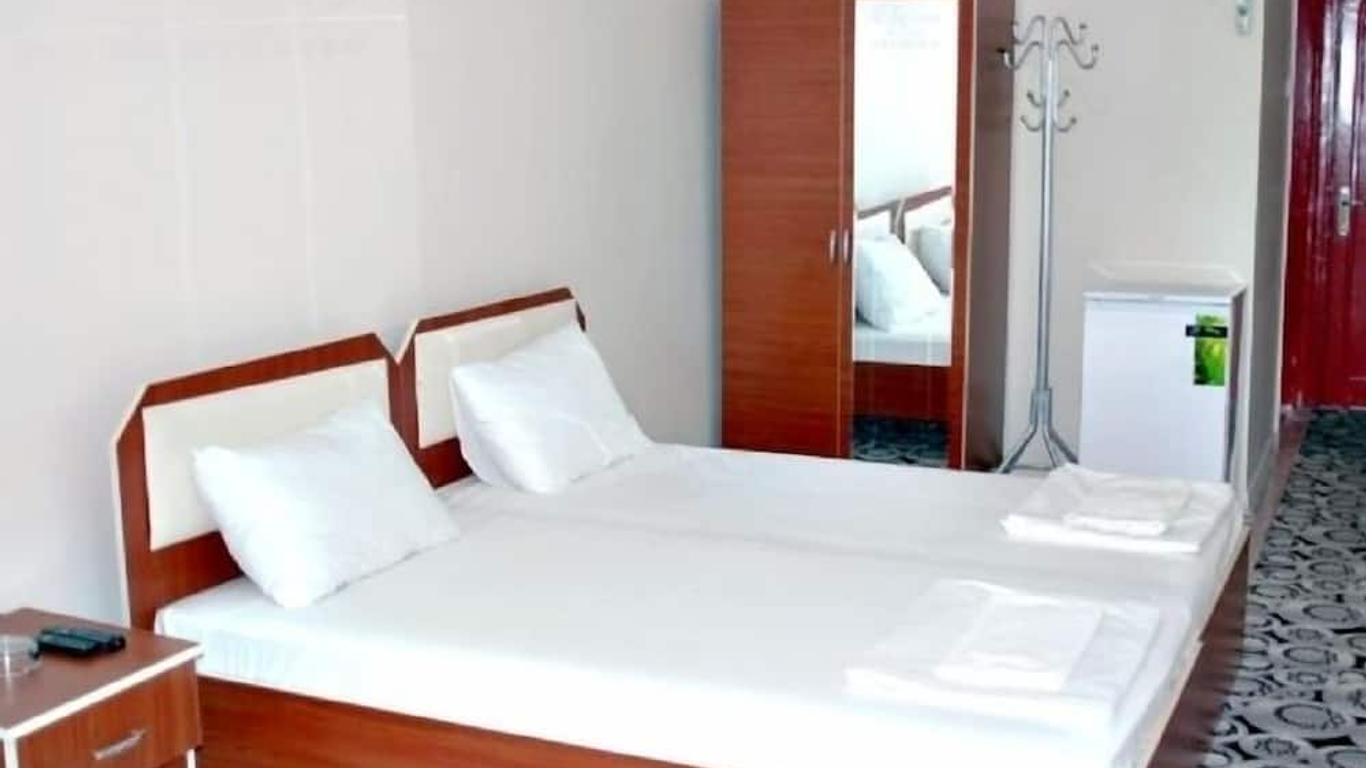 Edessa Hotel