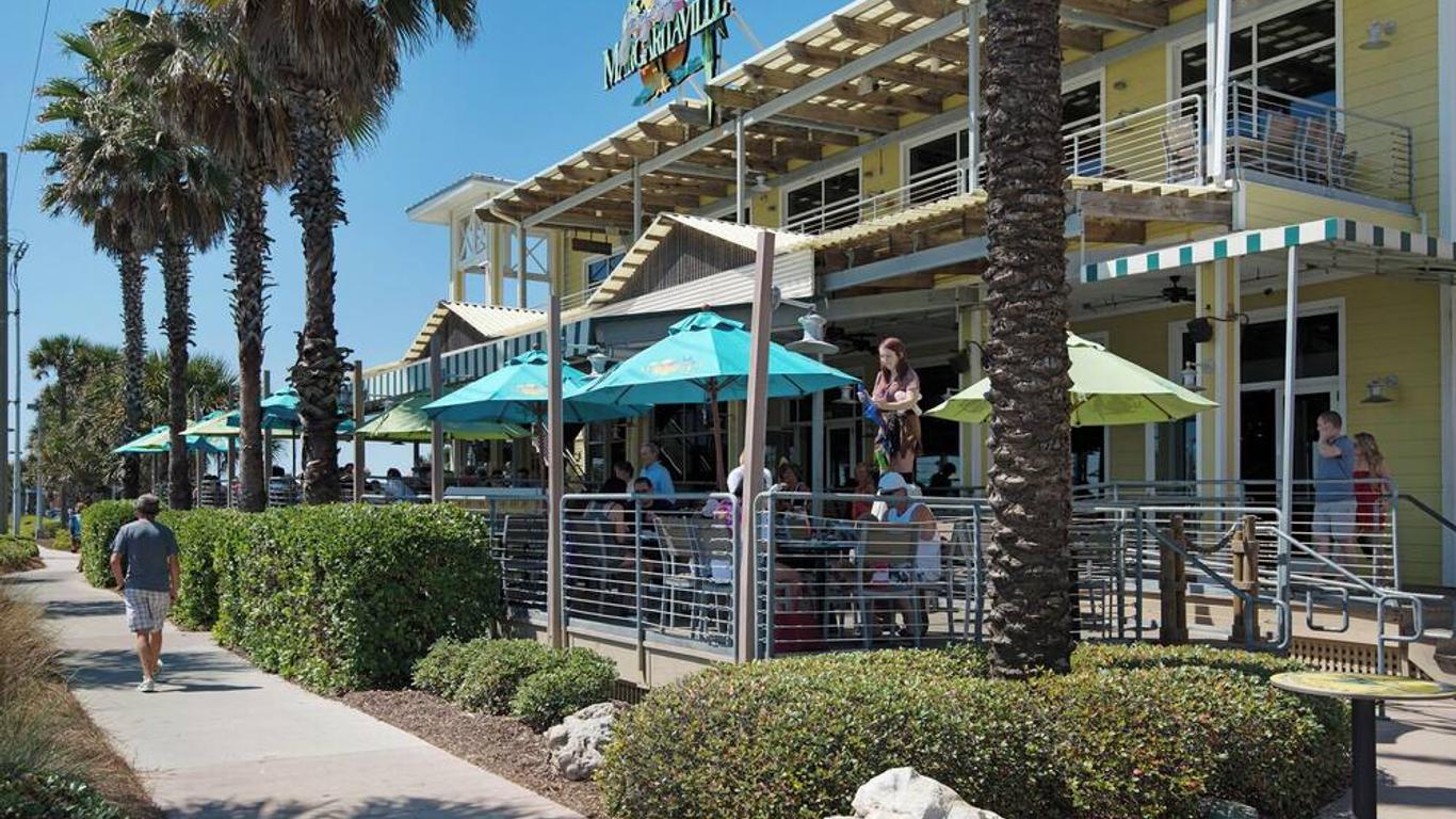 Emerald Beach Resort 2235