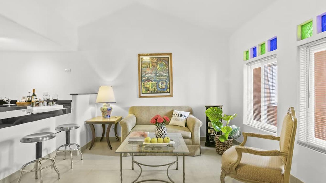 Casa Tortugas Boutique Hotel, An Authentic Hidden Gem in Cancun