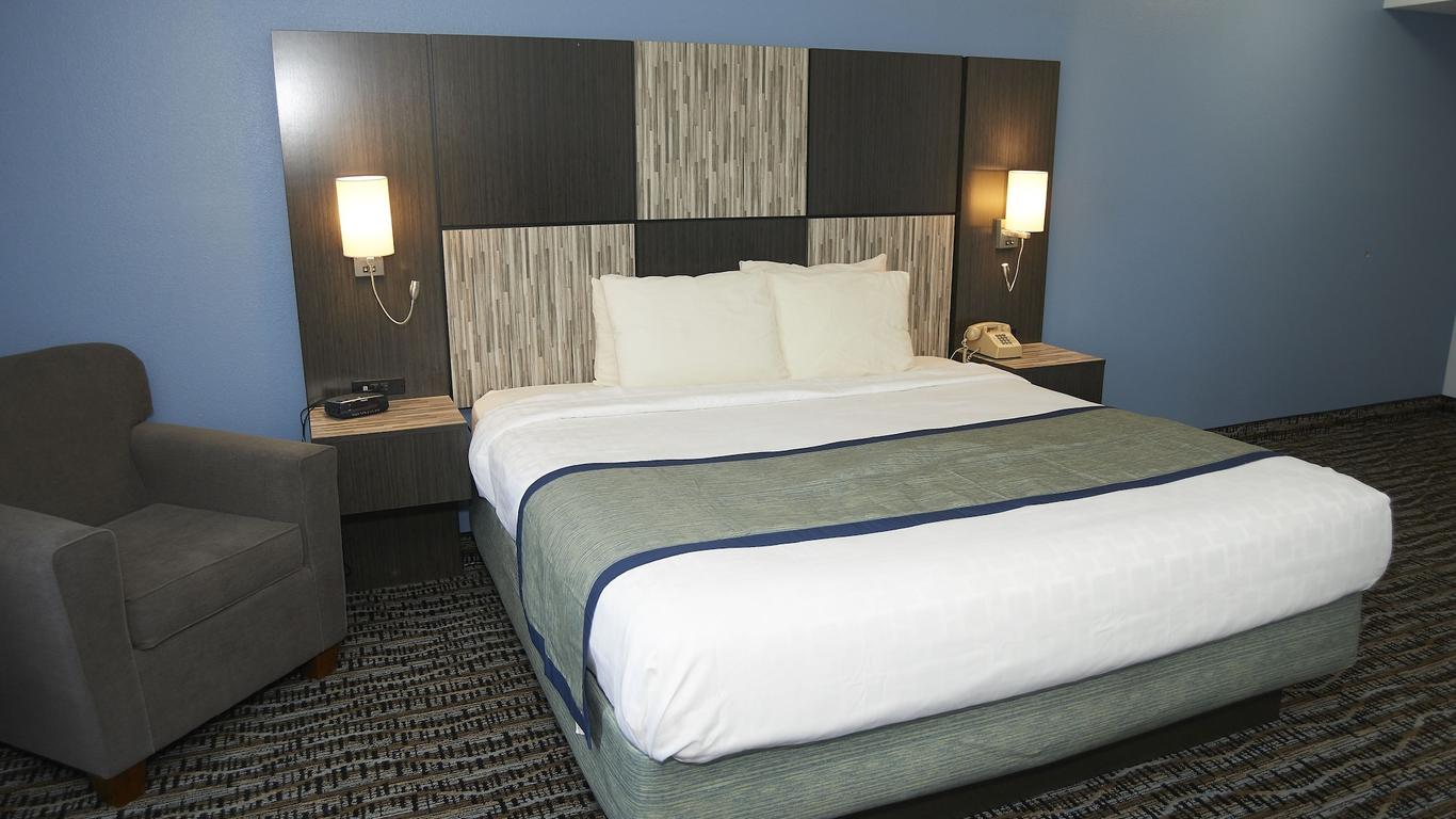 Sandwich Lodge & Resort