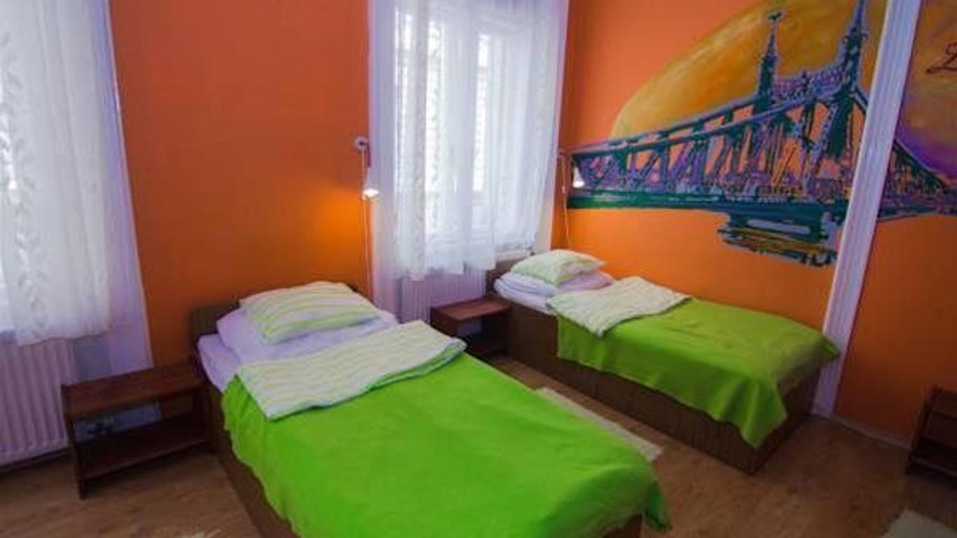 Njoy Budapest Hostel