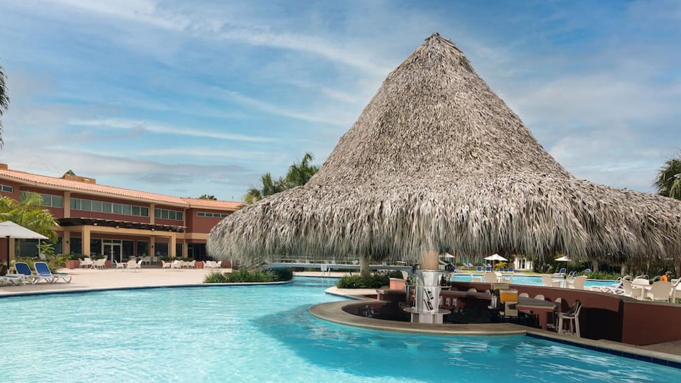 Hodelpa Garden Suites Golf & Convention Center
