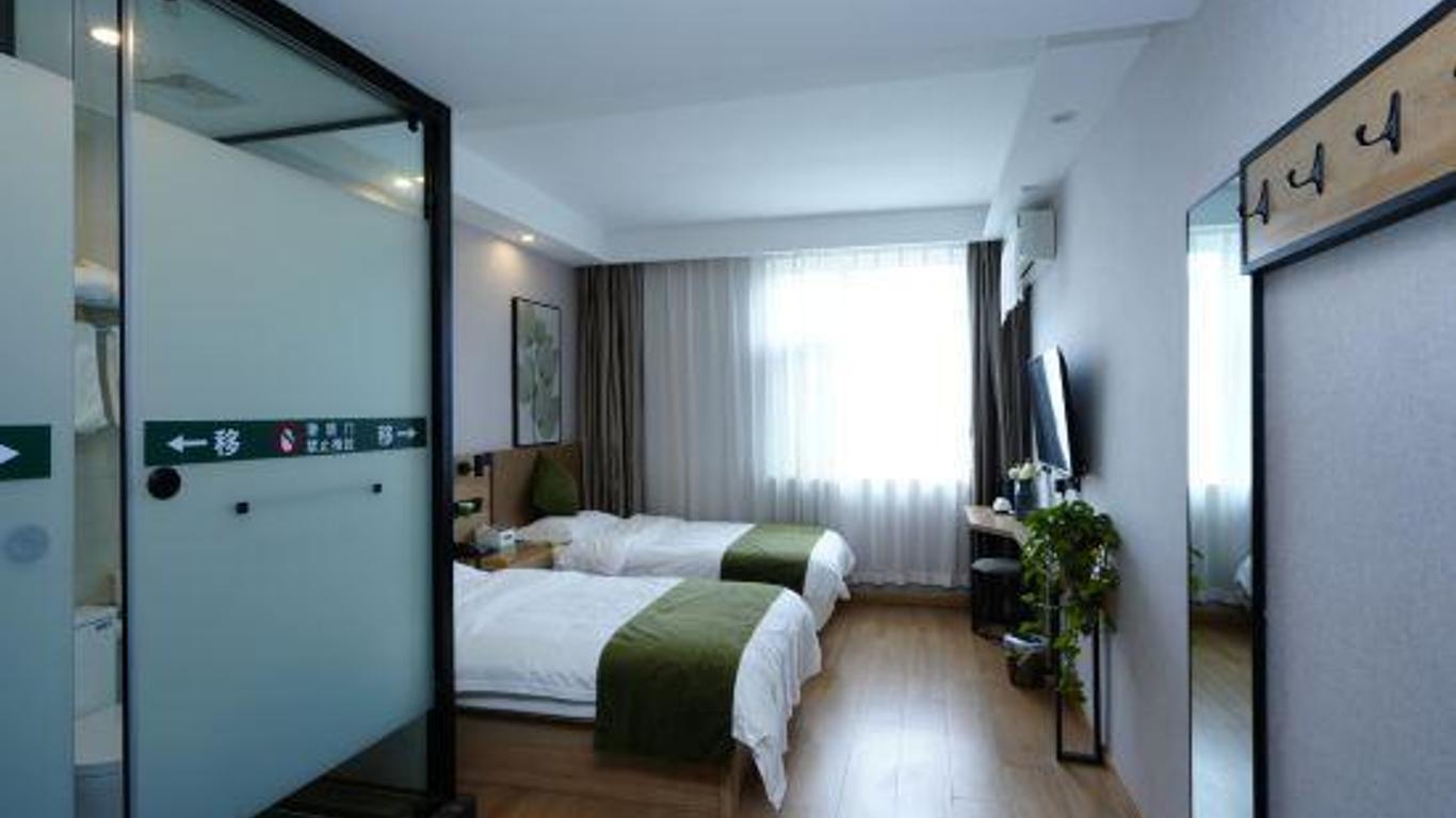 Green Tree Inn Express Qingdao Railway Station Zhanqiao Yacht Wharf