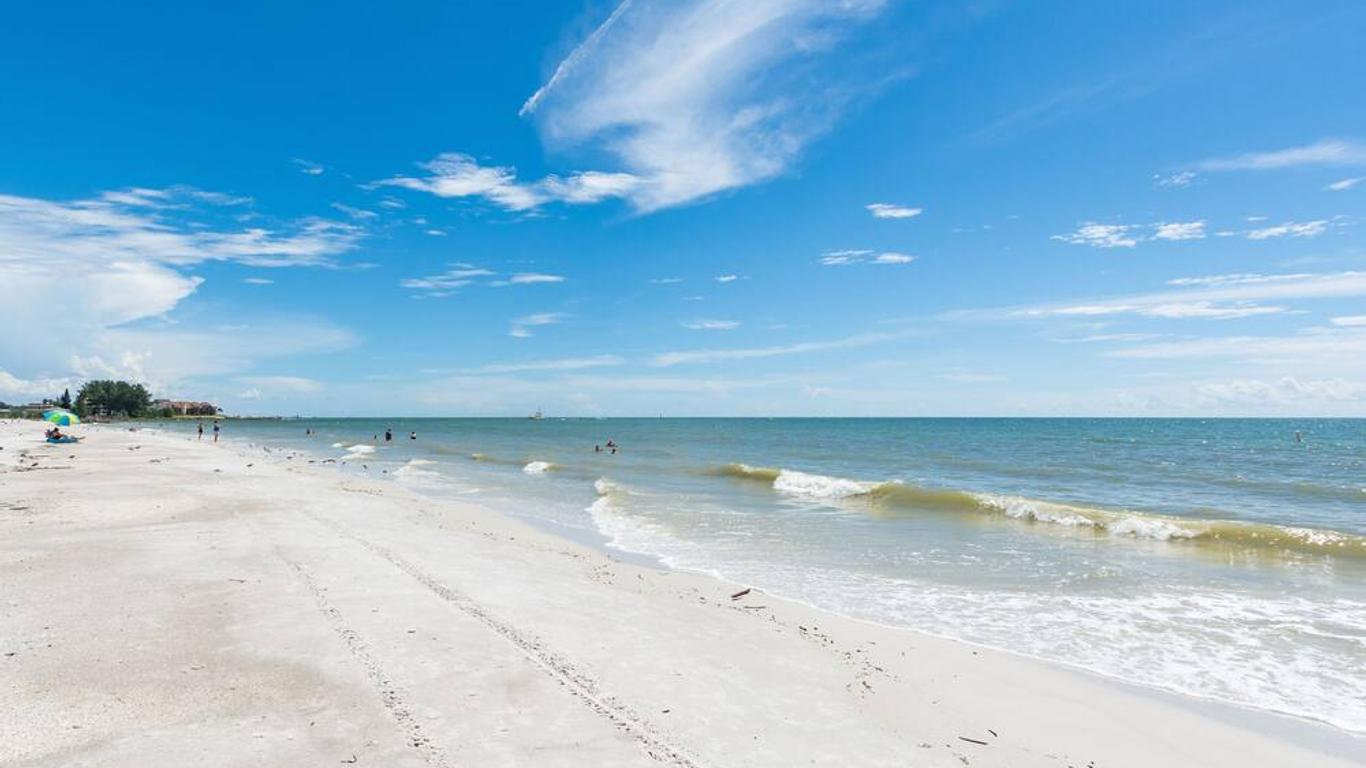 #212 Surf Song Resort