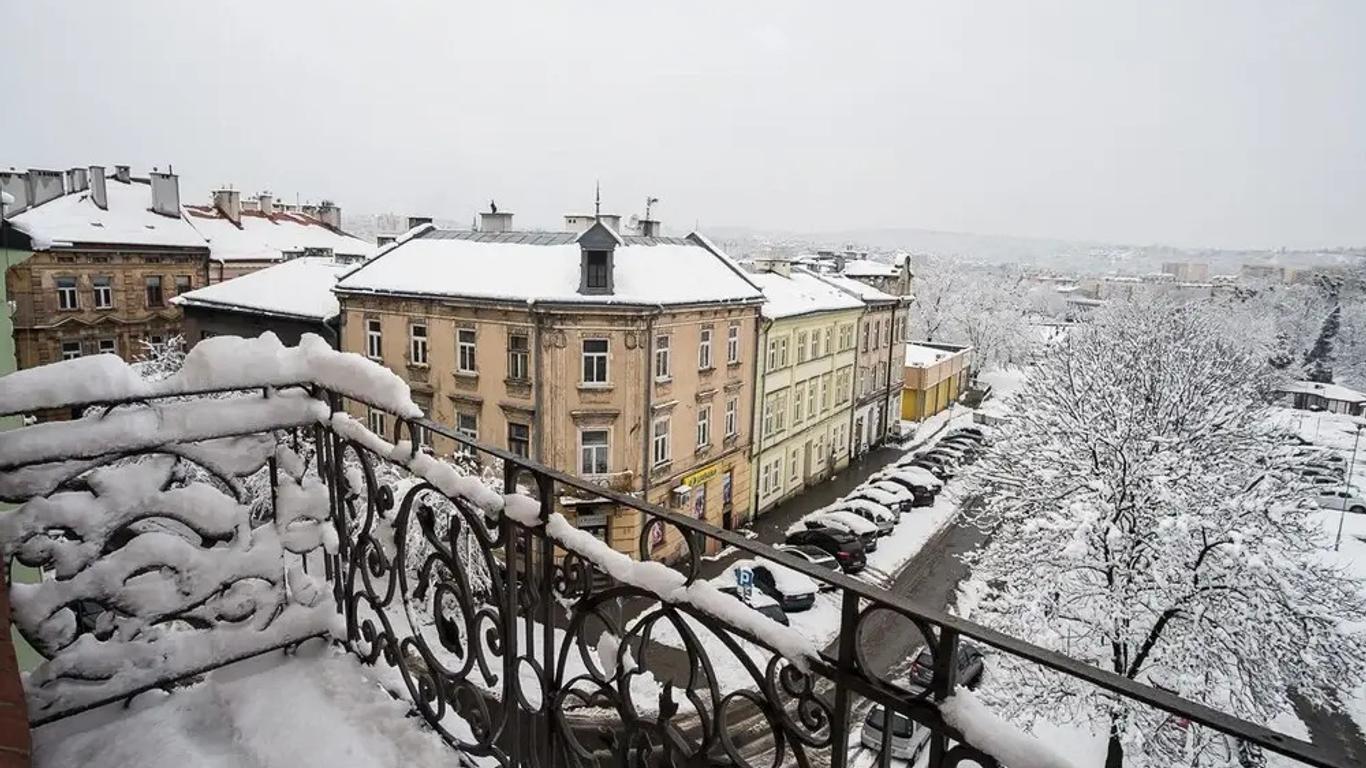 Hostel Likehome