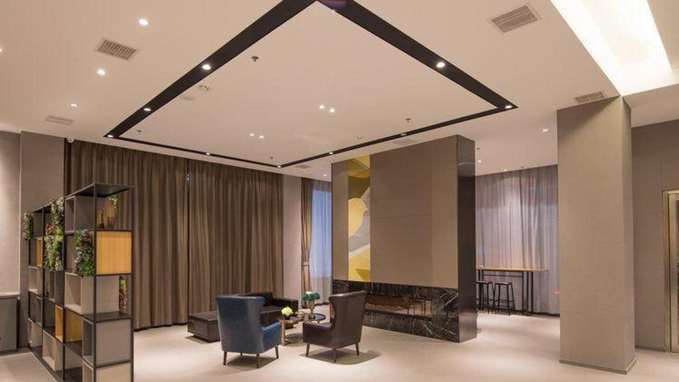 Homeinn Selected (Dandong Railway station Youdian Tower)