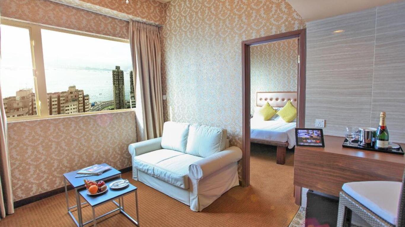 Grand City Hotel
