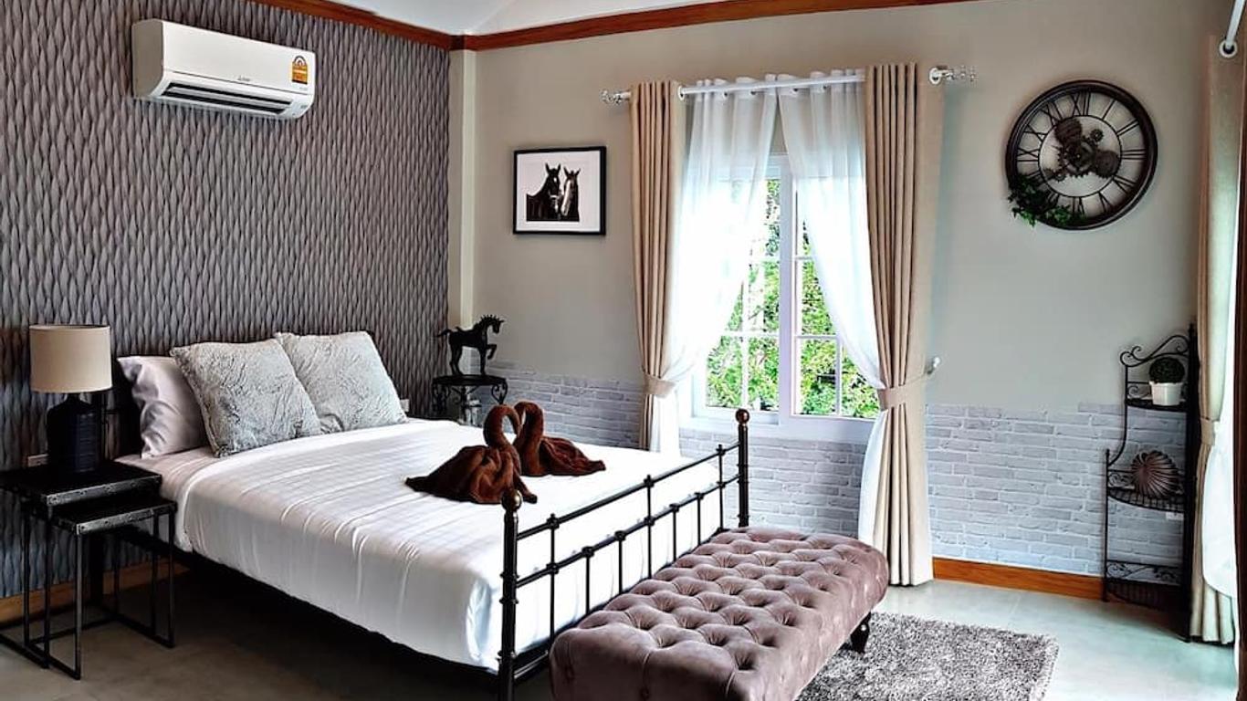 Vanida Antique Home