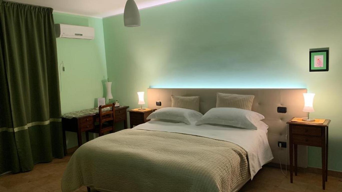 Tenuta Monaci La Murra