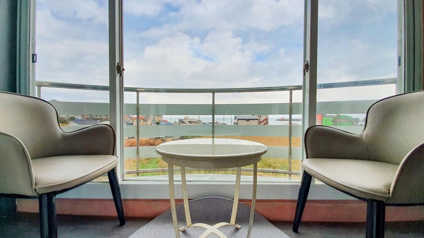 Ocean Family Hotel
