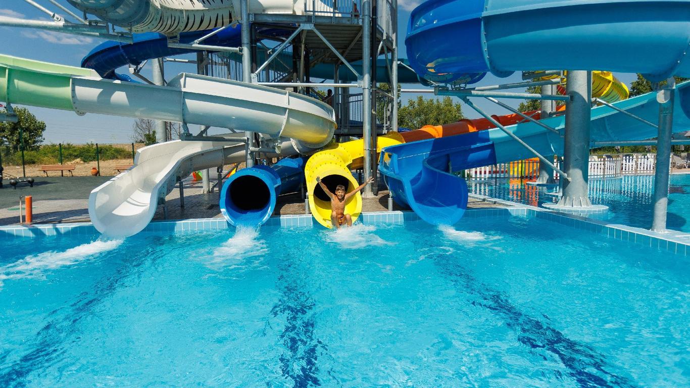 Hotel Tarsis Club and Aquapark