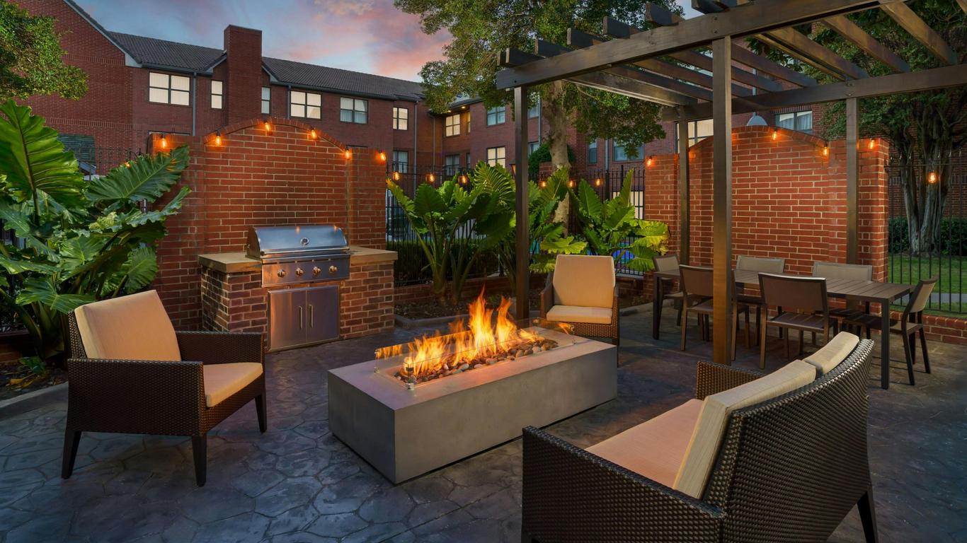 Residence Inn Dallas Addison/Quorum Drive