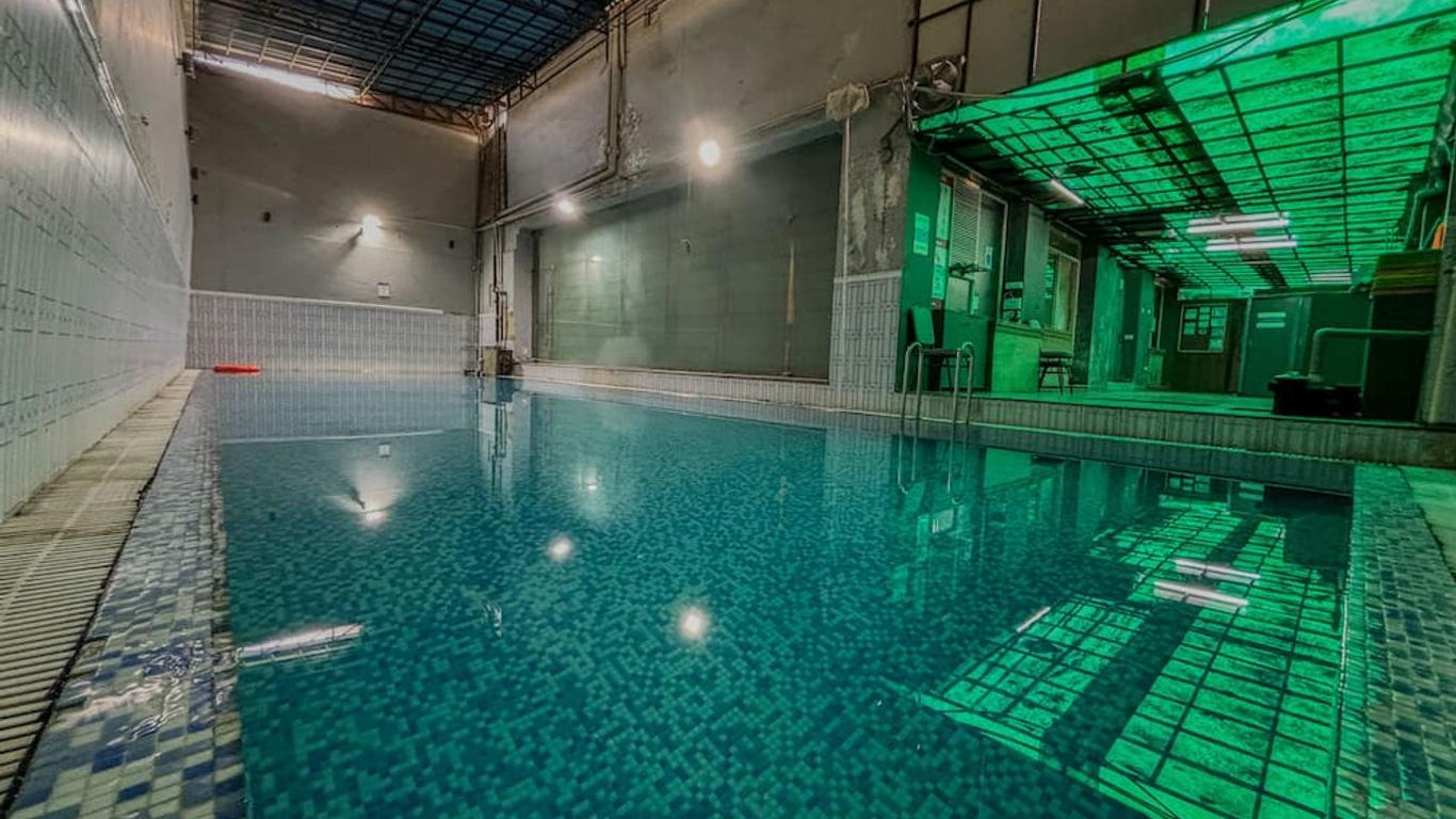 Hotel Bizzotel