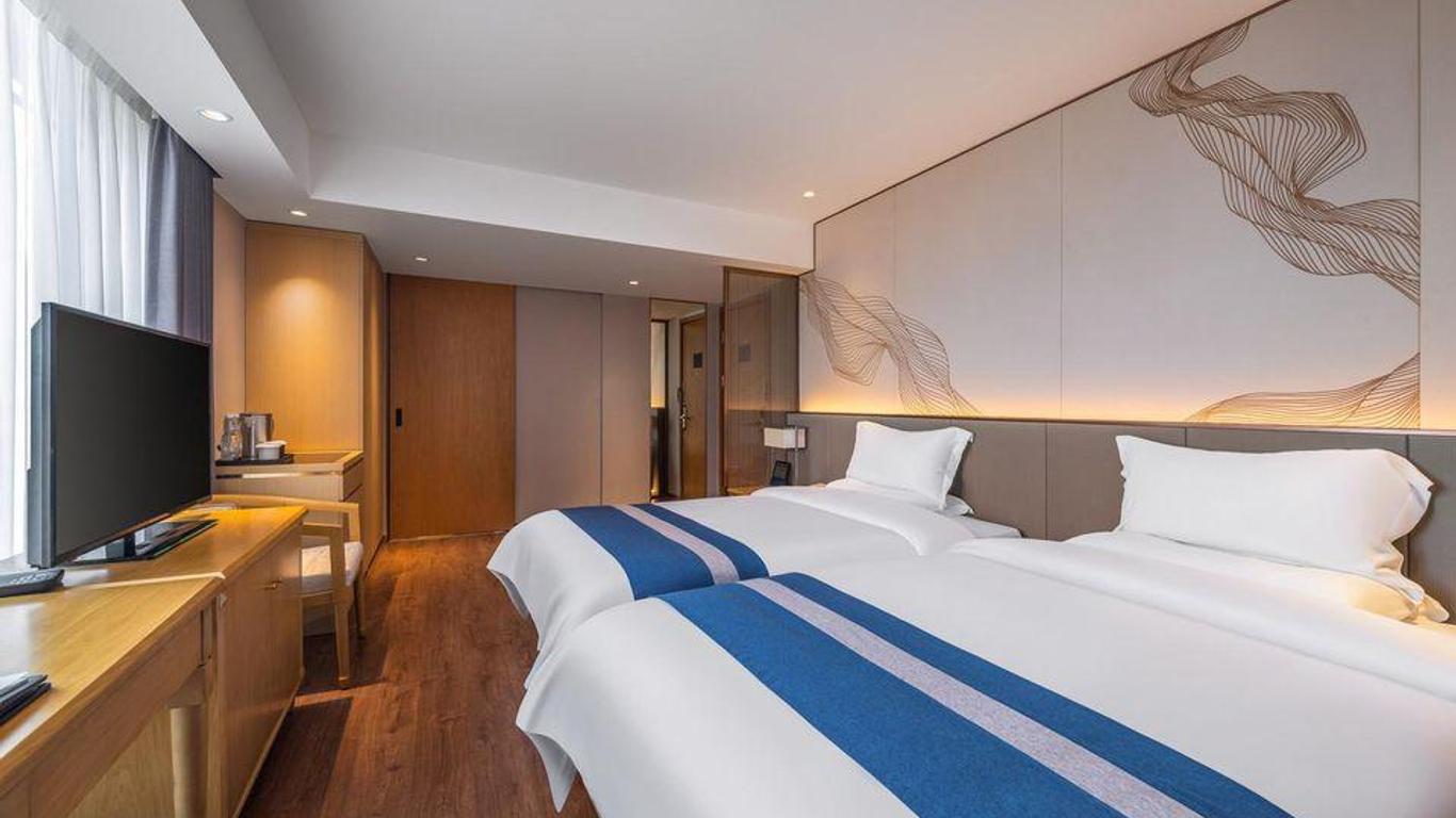 Zhongwei Shangde Hotel