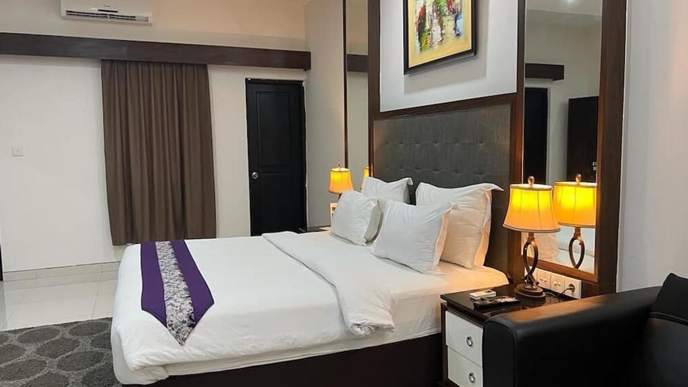 Ayla City Hotel