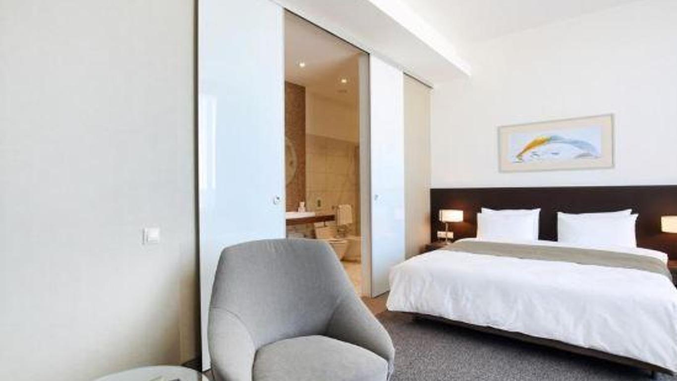 Victor Hotel
