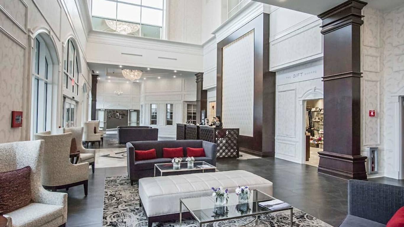 The Delavan Hotel