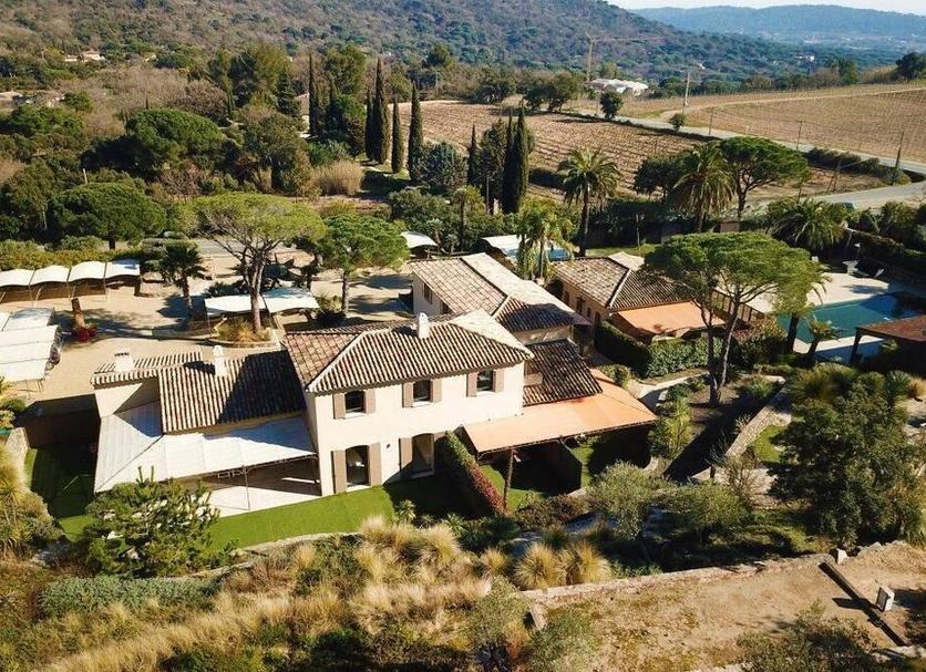 Vista del exterior Foto