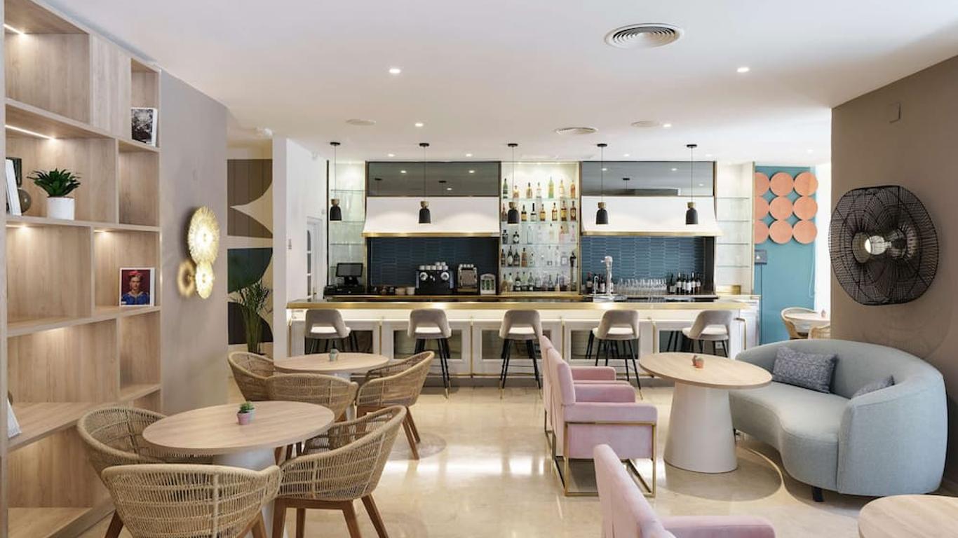 AluaSoul Costa Malaga - Adults recommended