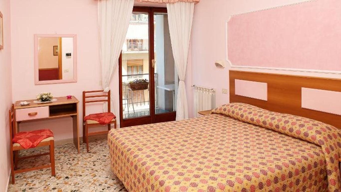 Hotel Linda