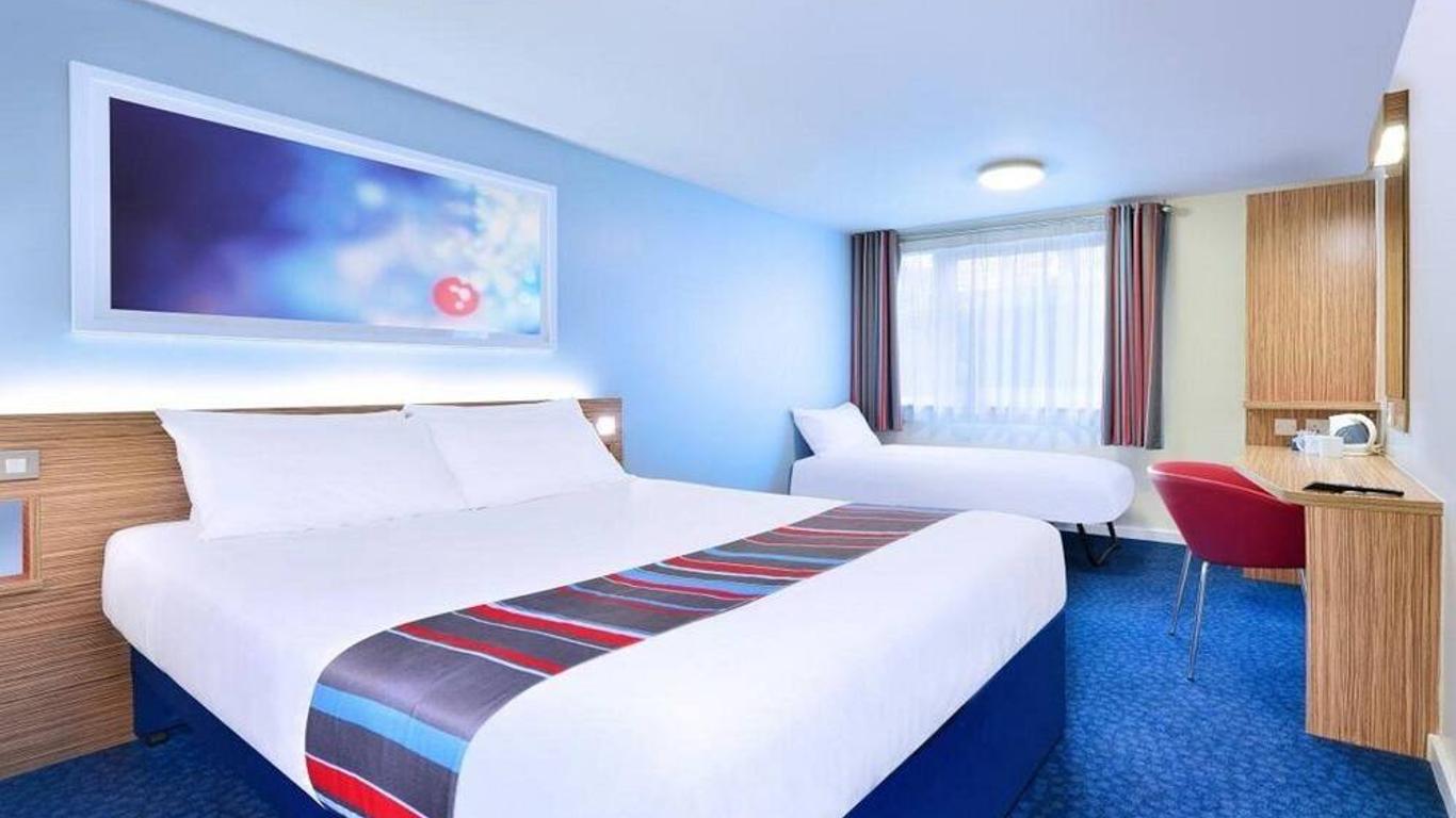 Travelodge Bicester Cherwell Valley M40