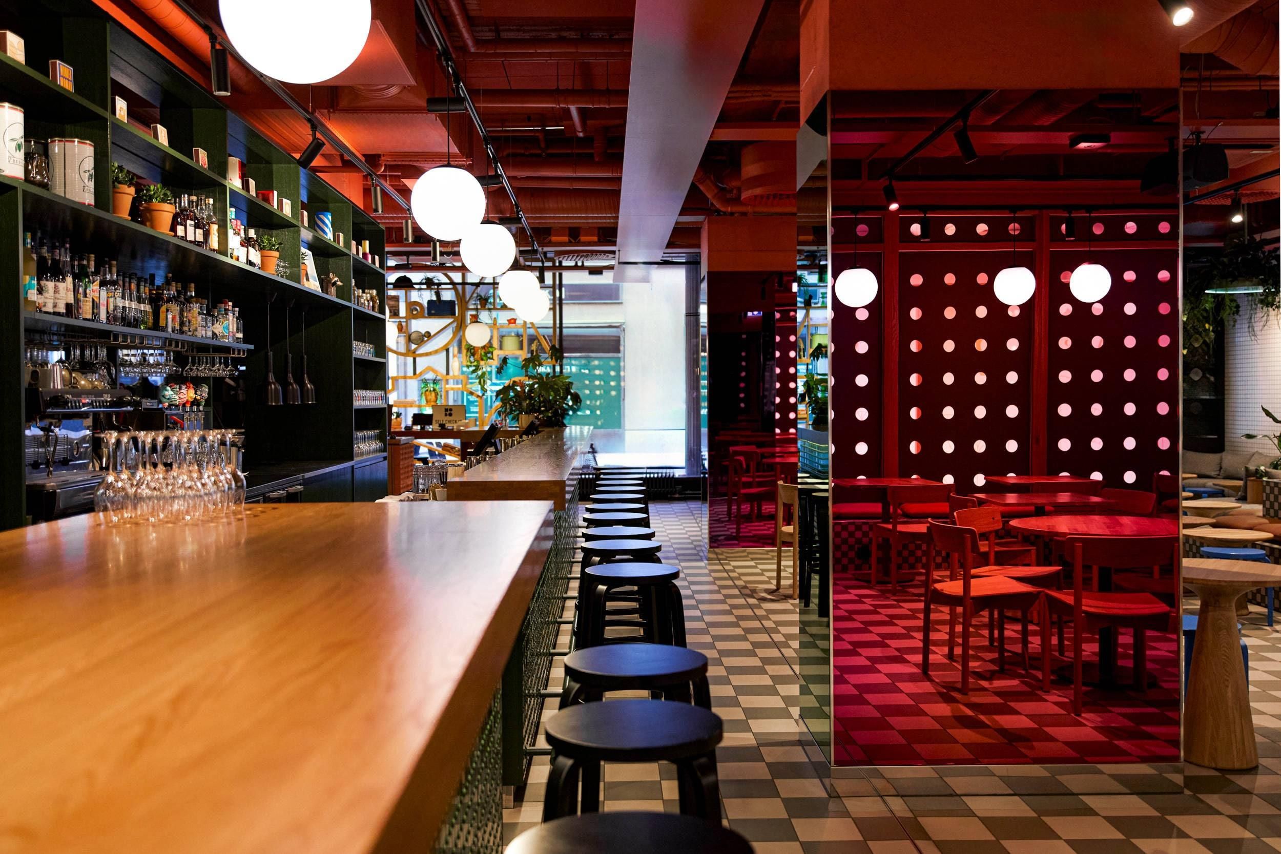 Bar