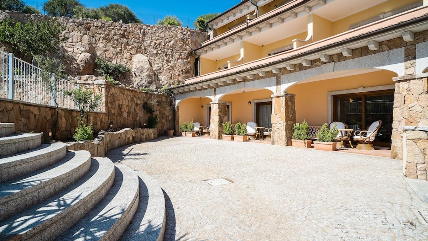 Lh Hotel Pozzo Sacro