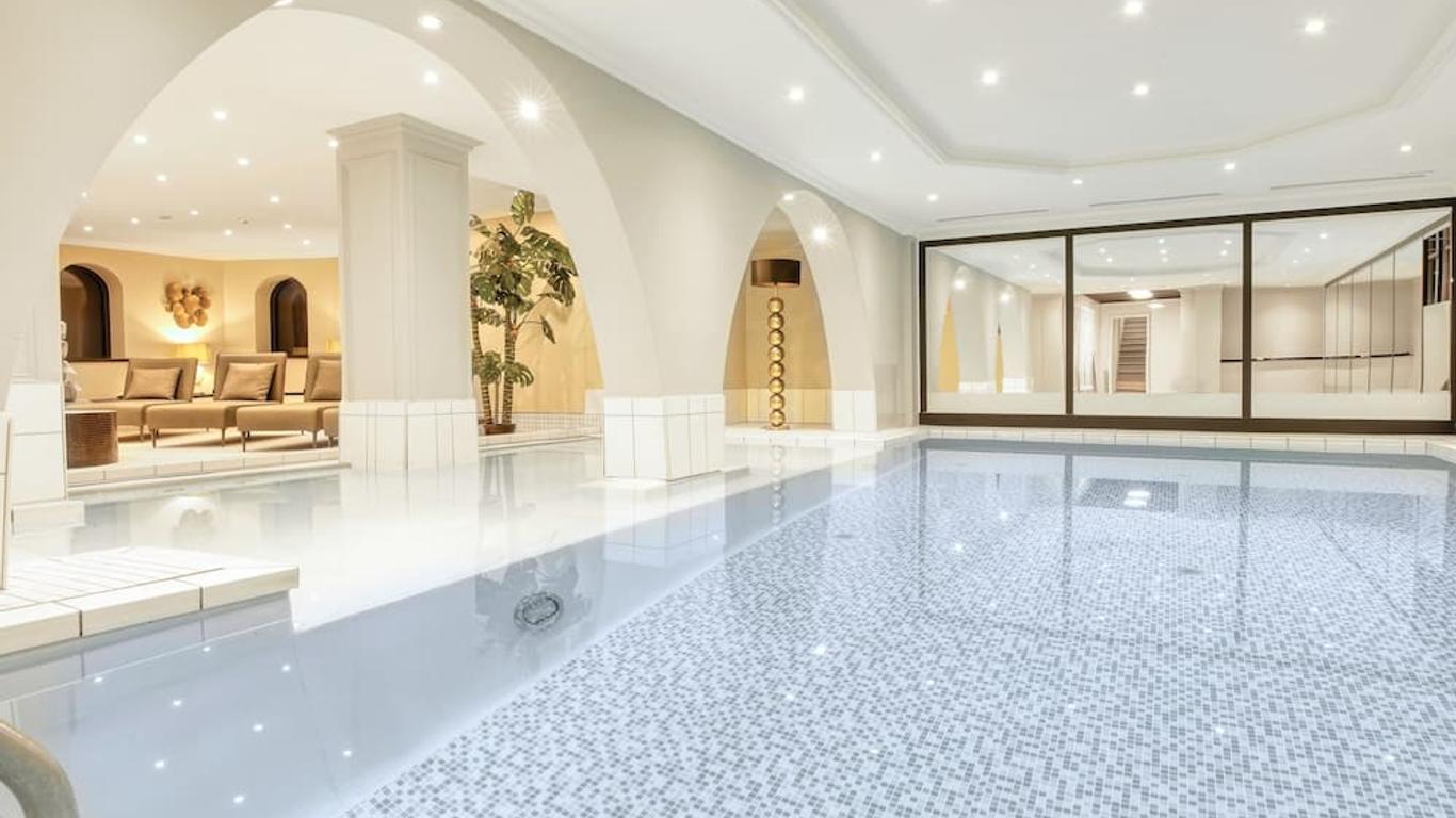 Das Kronberg Hotel - Adults Only - inkl Soft- und Heißgetränkeflat