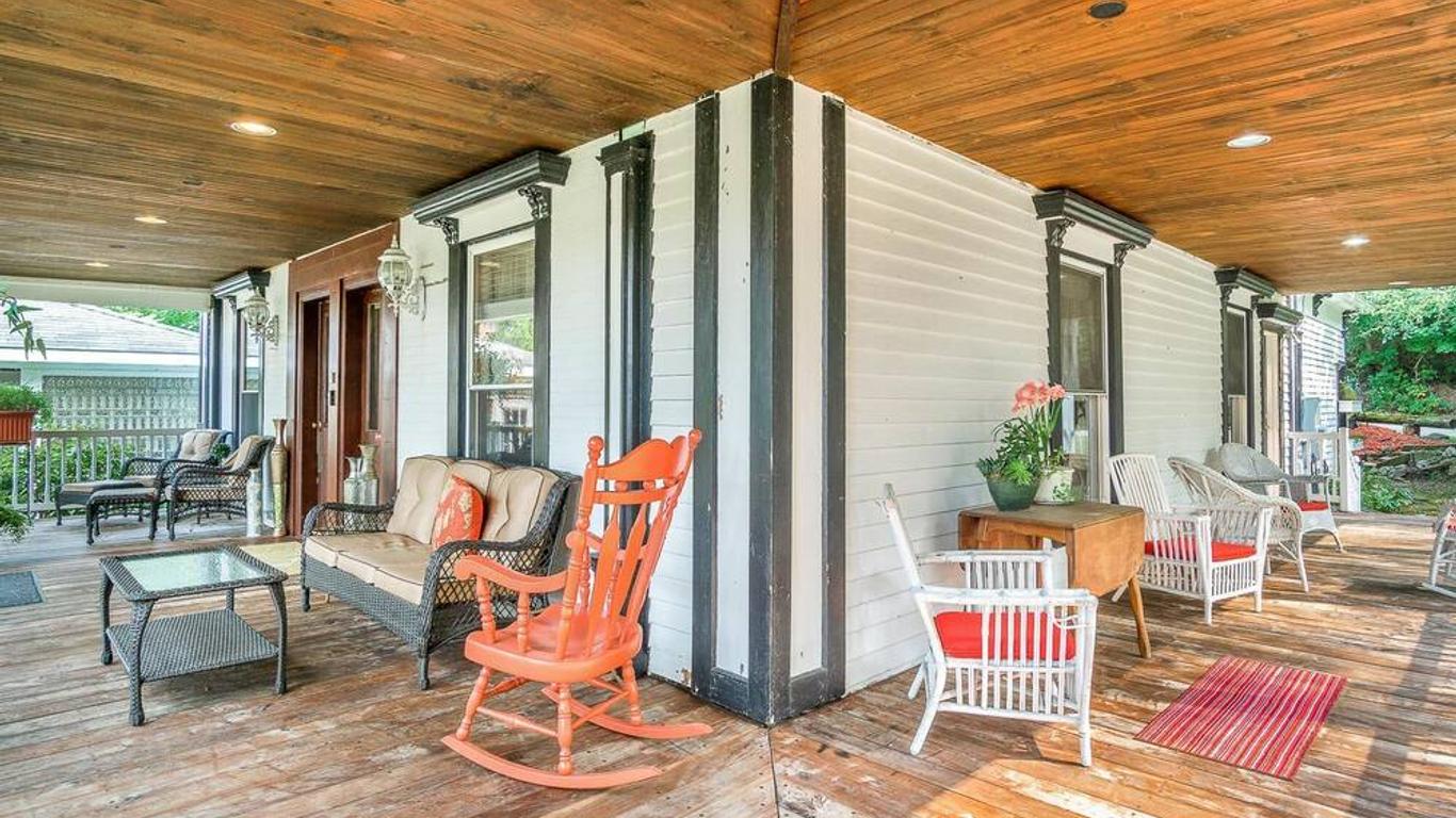 Newaygo Bed and Breakfast