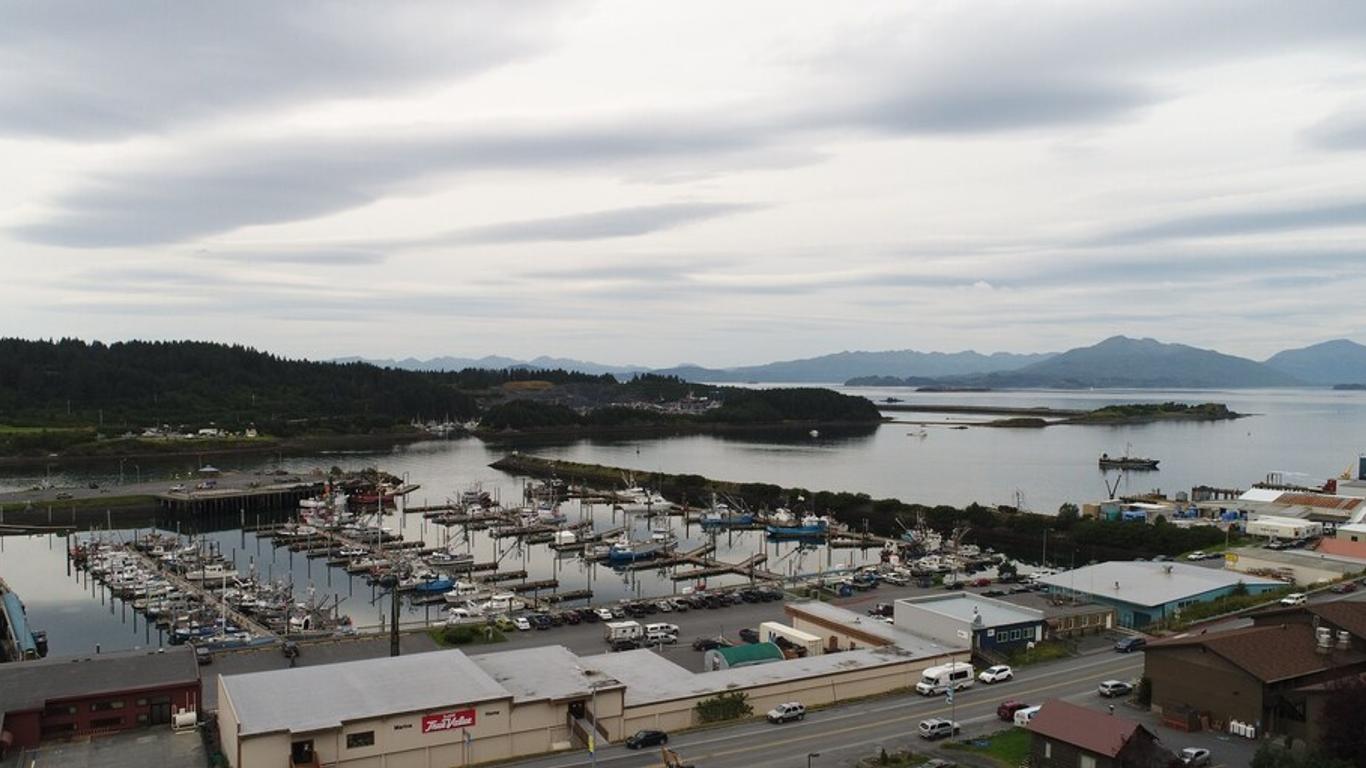 Kodiak Compass Suites