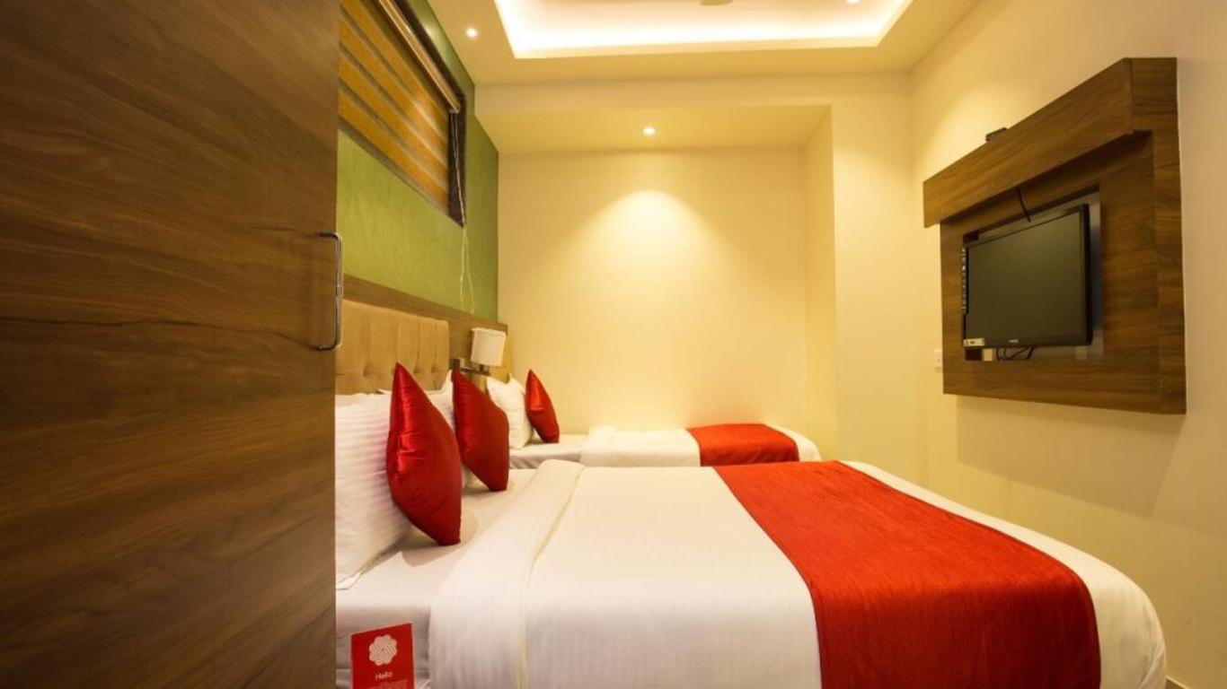 OYO 7154 Hotel Highland Residency