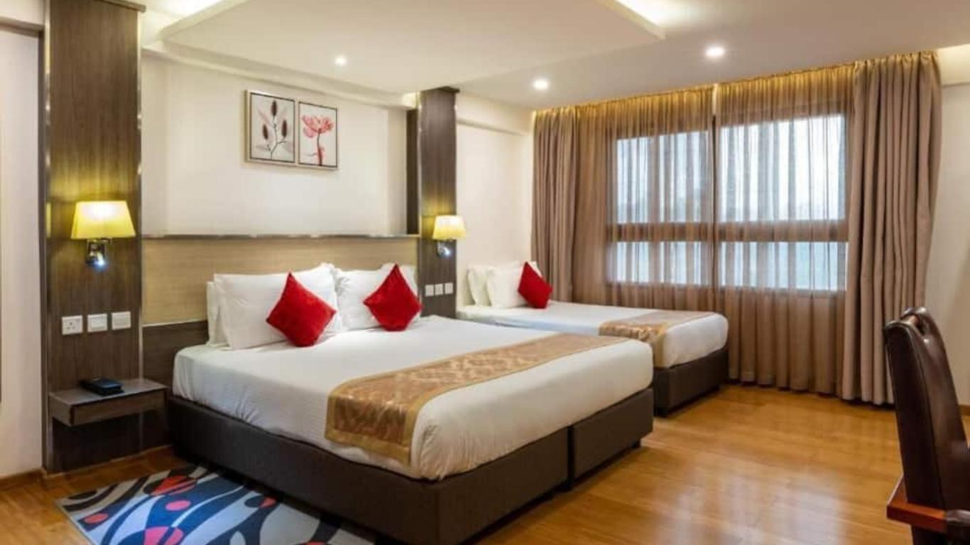 The Ole-Ken Hotel