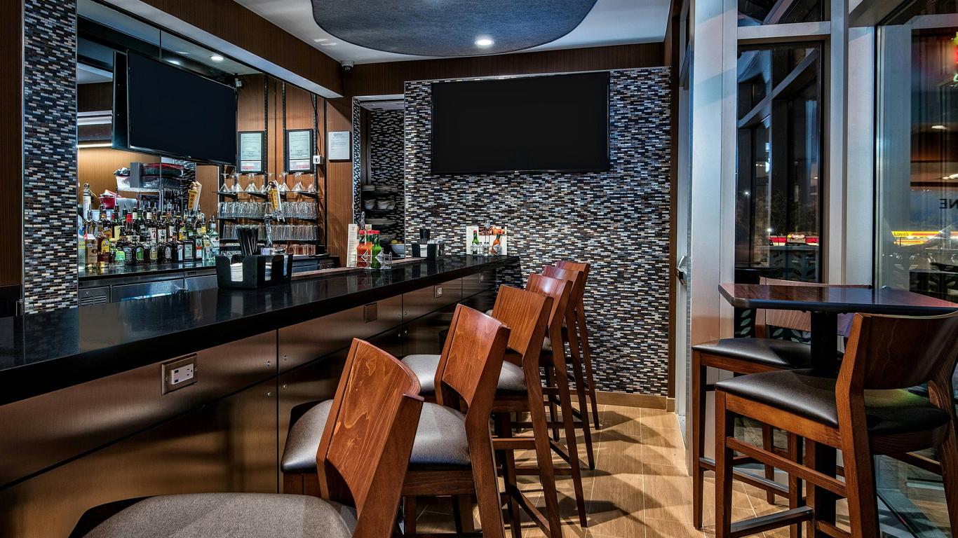 Fairfield Inn & Suites by Marriott Van
