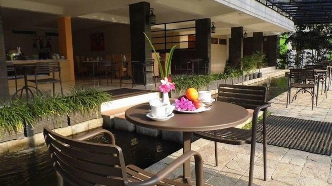 De View Hotel