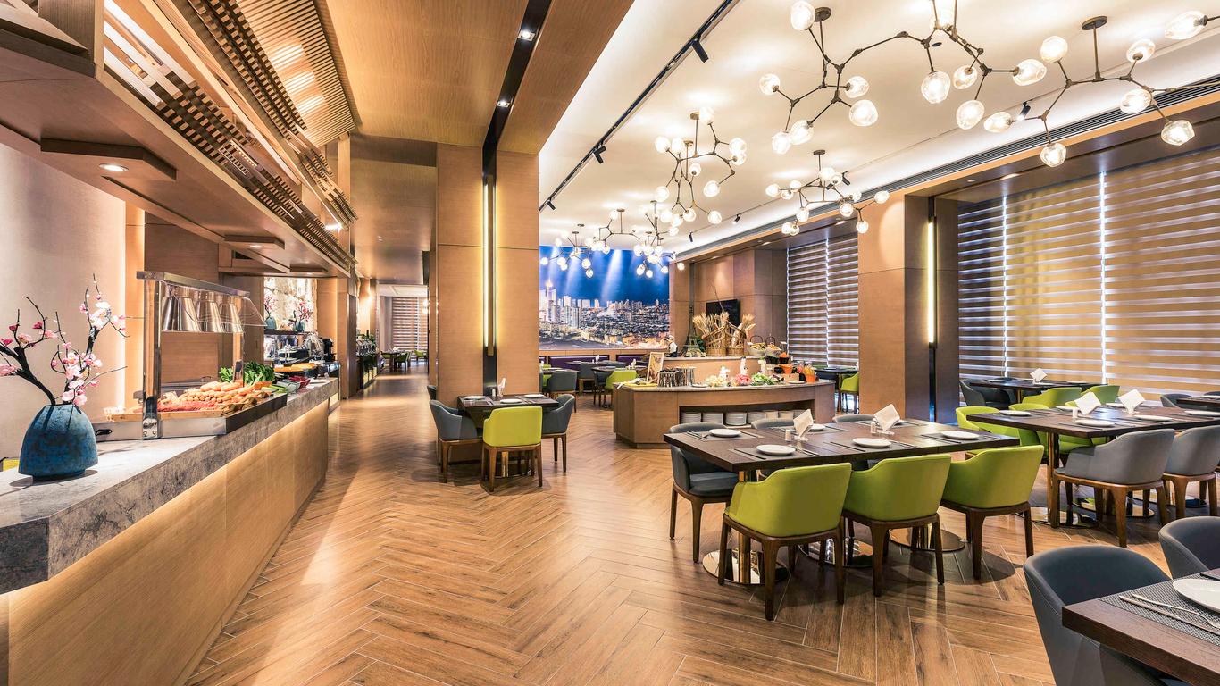 Mercure Yantai Golden Beach