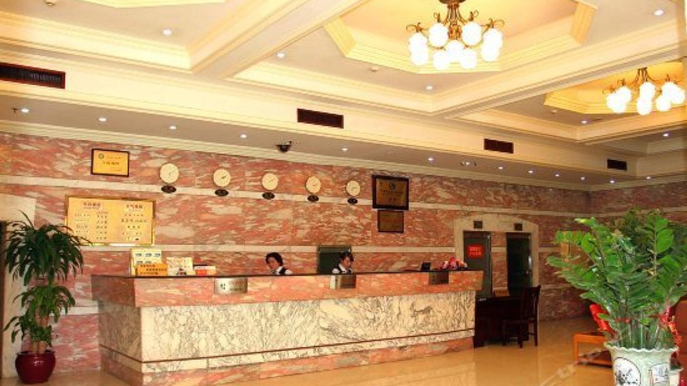 City Comfort Inn
