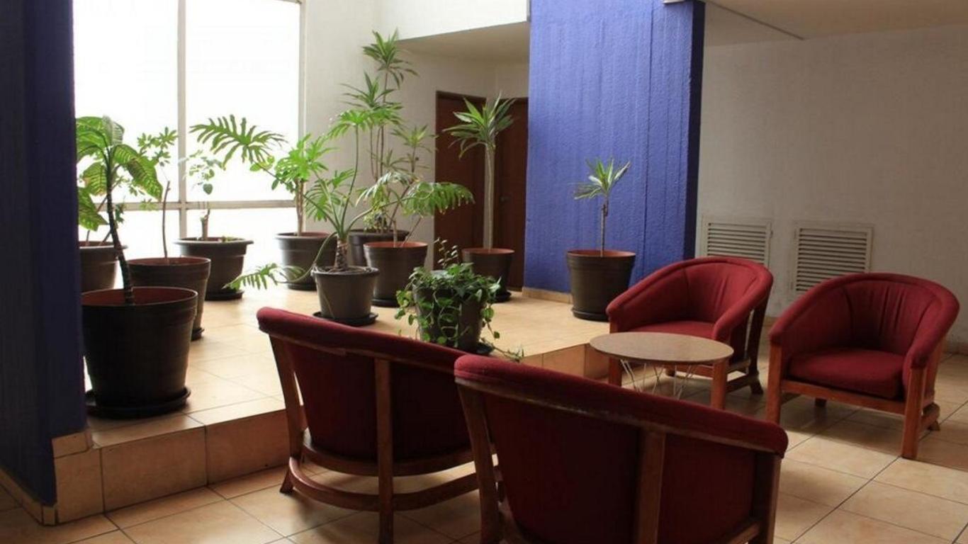 Suites Futura Plaza del Sol