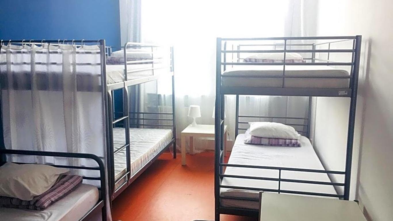 Hostel Marina