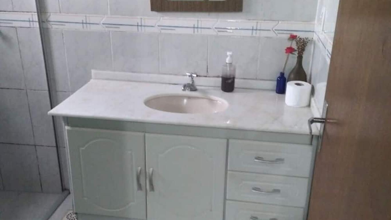 Adubai hostel