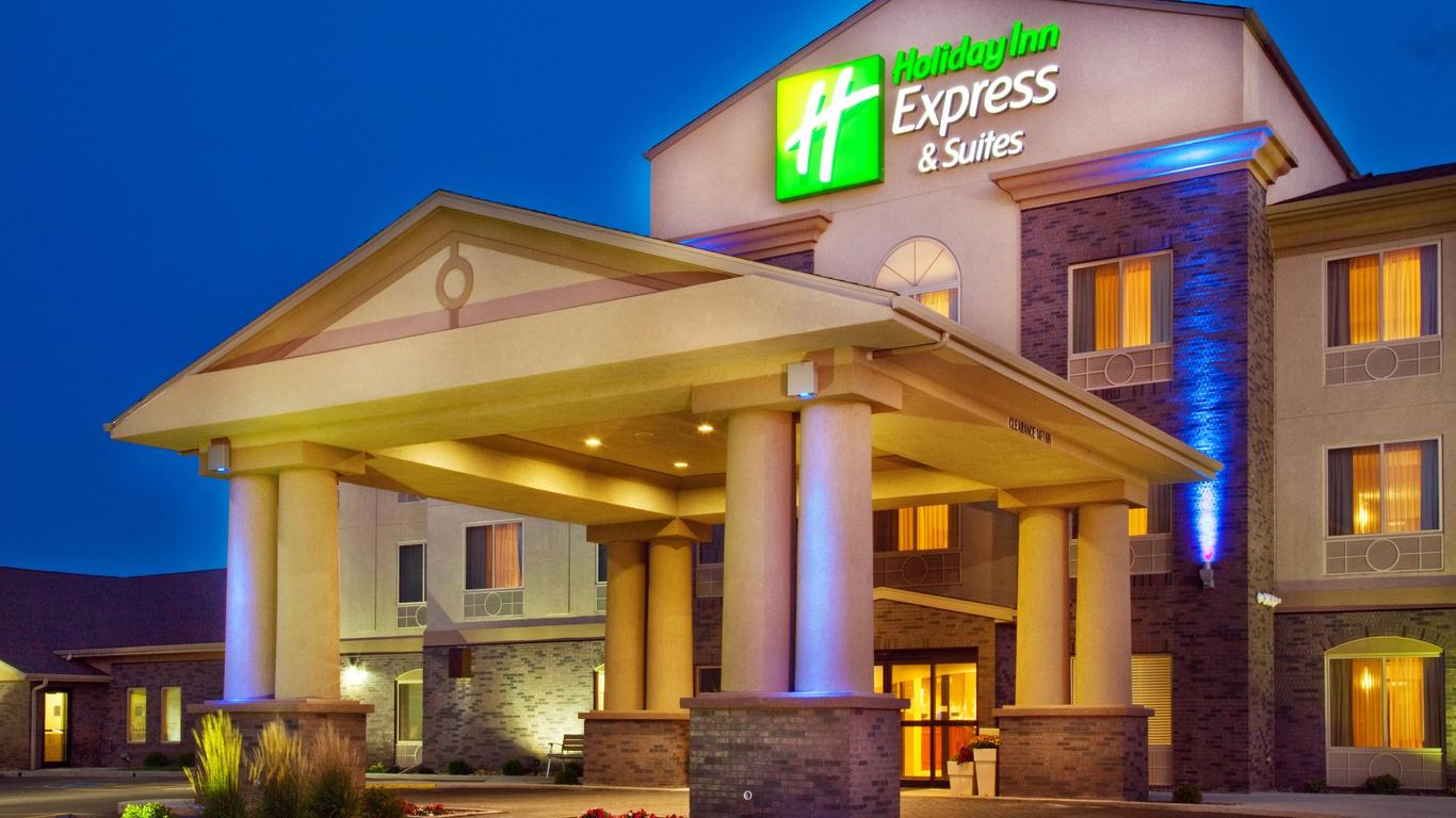 Holiday Inn Express & Suites Sheldon