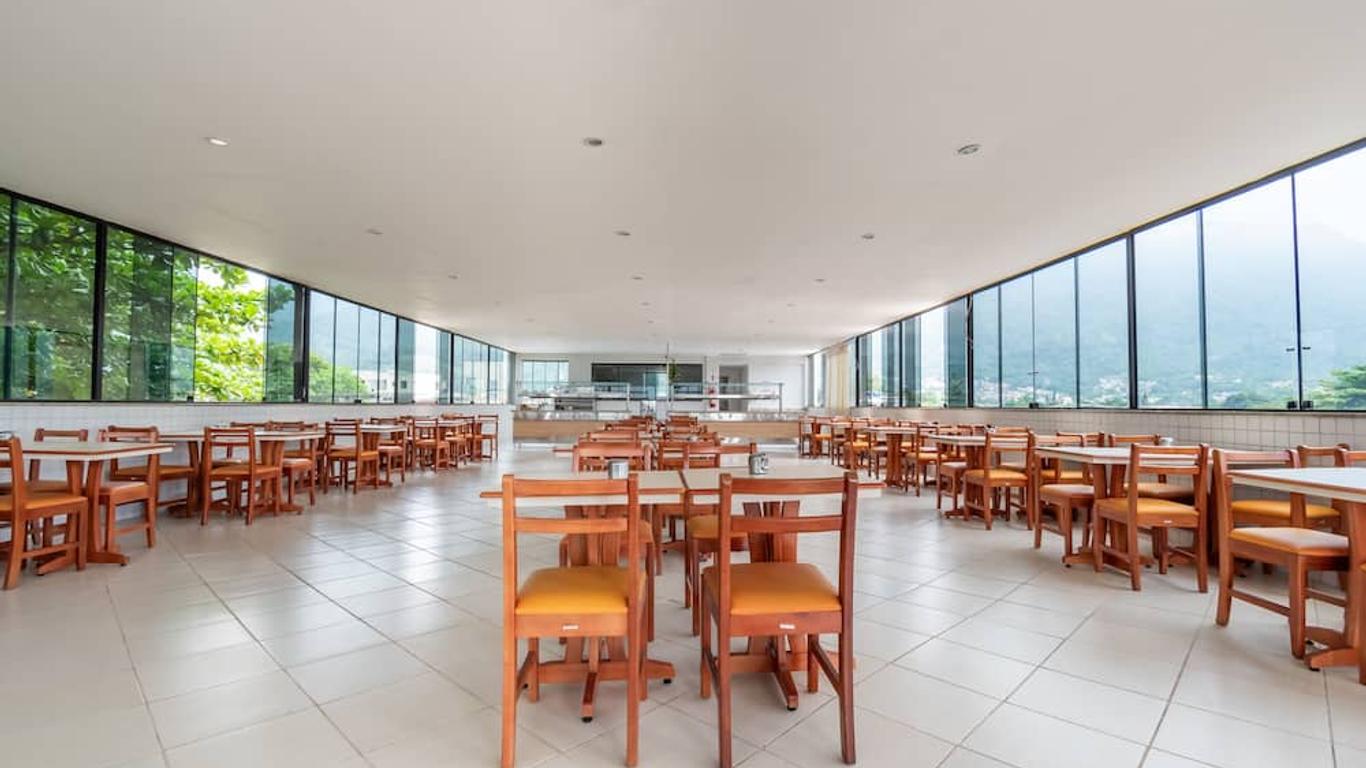 OYO Residencial Muriqui Apart Hotel, Mangaratiba