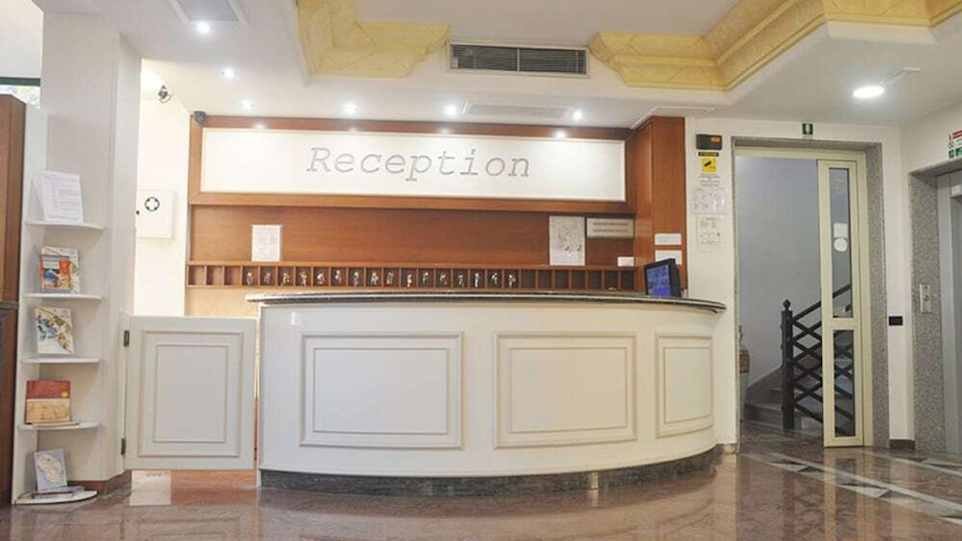 Porto Cesareo Hotel
