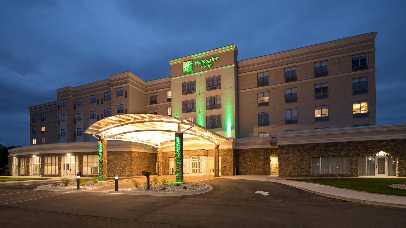 Holiday Inn & Suites Mount Pleasant