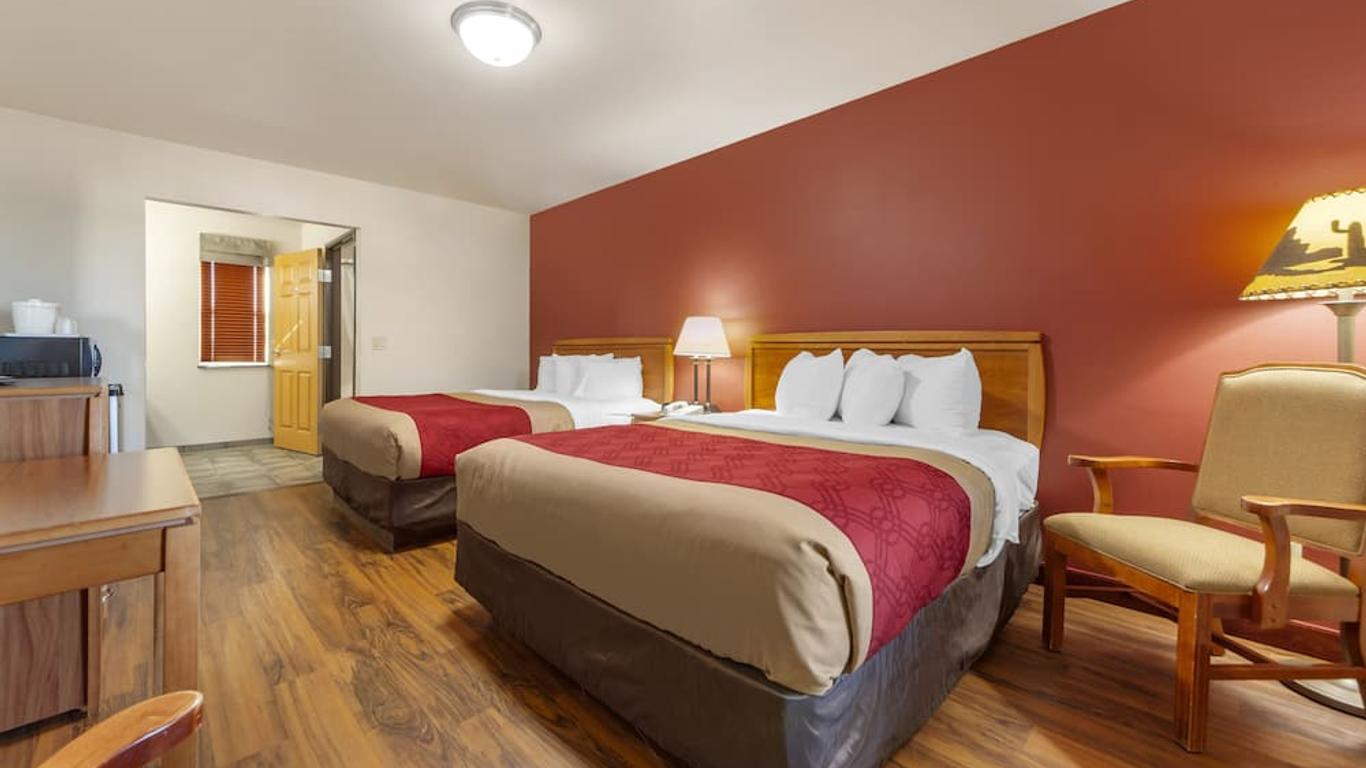 Harmony Inn & Suites