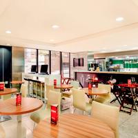 Ibis Curitiba Shopping