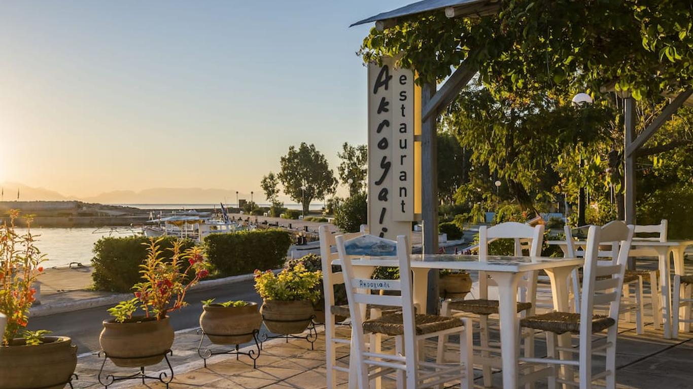 Akroyali Hotel