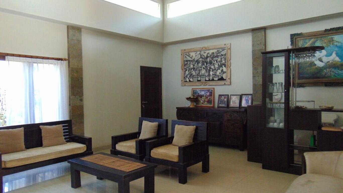 Baik Baik Homestay