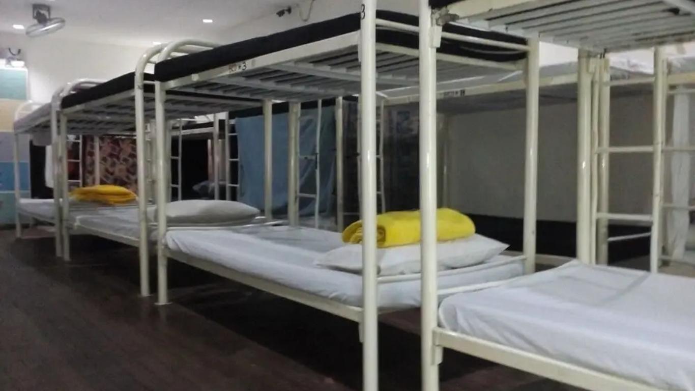 Dormitels.ph The Fort Annex - Hostel